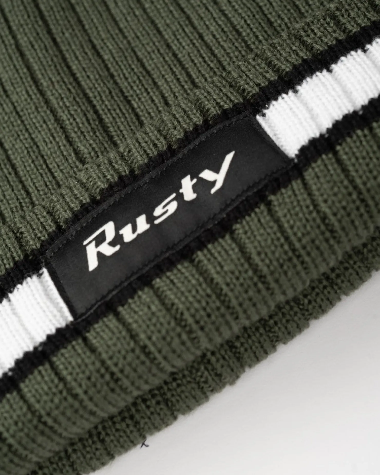 Mens Rusty Bones 2 Beanie