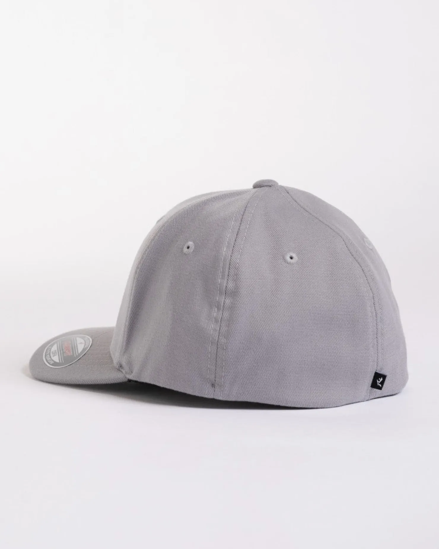 Mens Rusty Chronic 4 Flexfit Cap