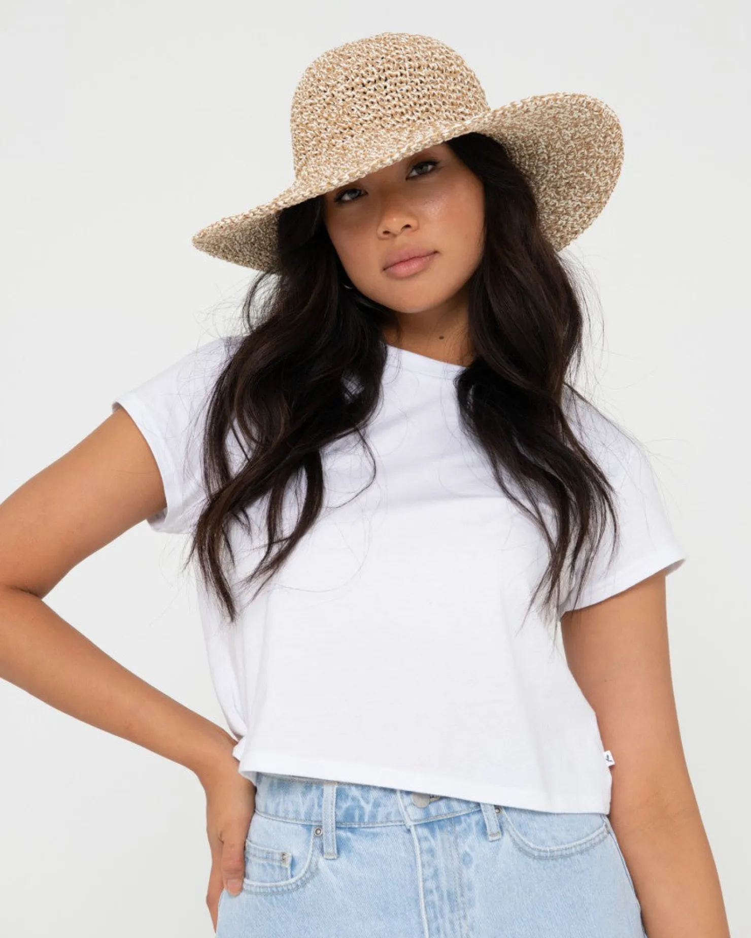 Womens Rusty Romance Wide Brim Straw Beach Hat