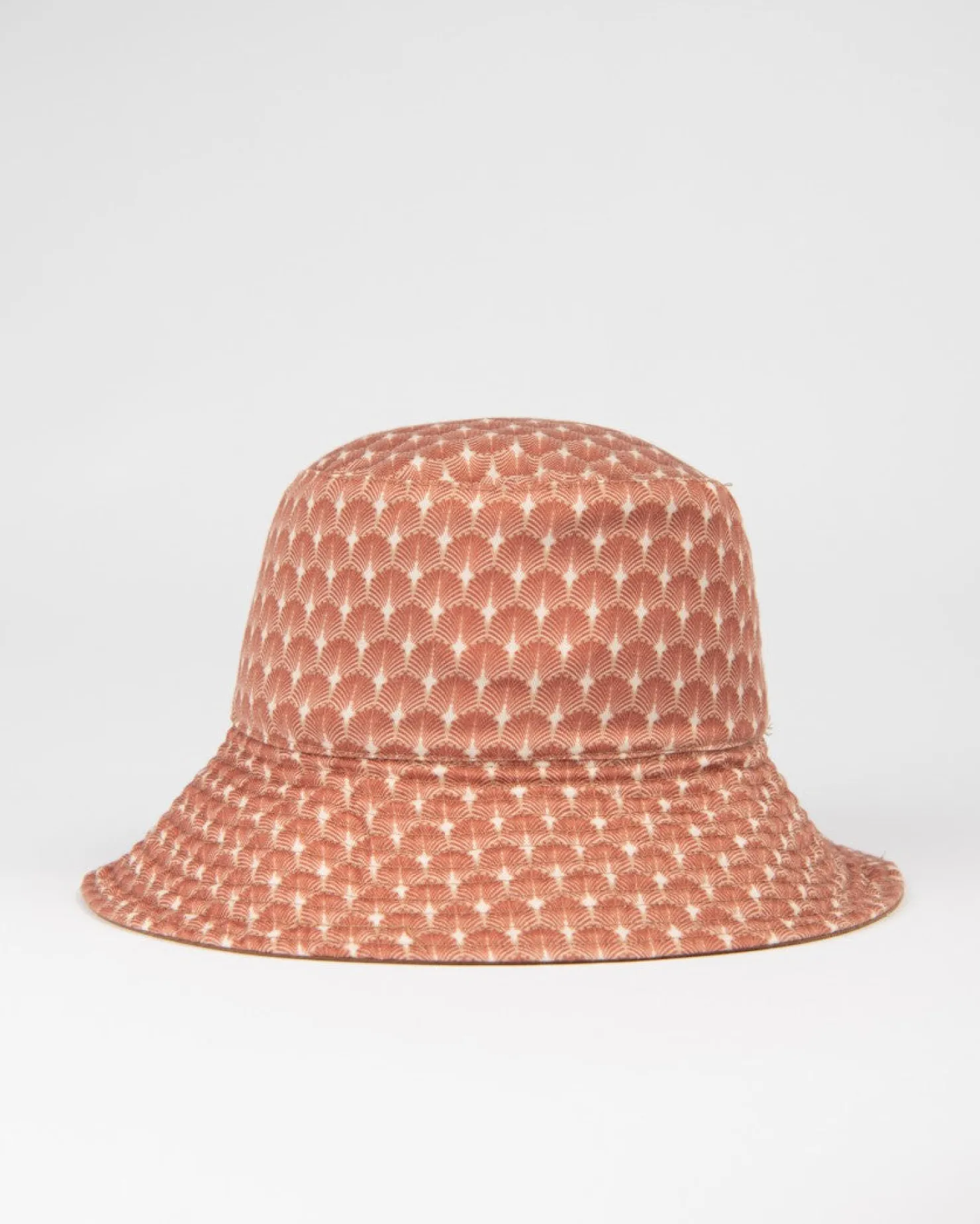 Womens Rusty Vacay Time Reversible Printed Bucket Hat